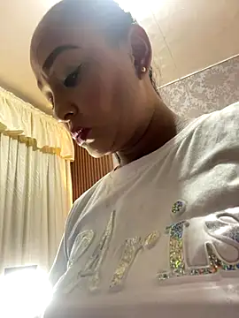 Snapshot of sofia_xxx02 chatting on 2, 10, 2025 sofia xxx02 online show from 2, 10, 2025