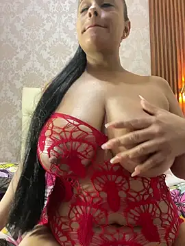 Snapshot of sofia_xxx02 chatting on 3, 10, 2025 sofia xxx02 online show from 3, 10, 2025