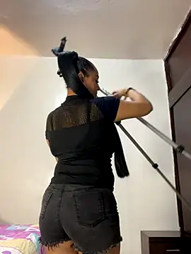 Snapshot of sofia_xxx02 chatting on 25, 10, 2025 sofia xxx02 online show from 25, 10, 2025