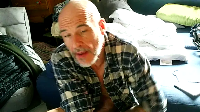 Snapshot of McPherson72 chatting on 5, 7, 2026 McPherson72 online show from 5, 7, 2026