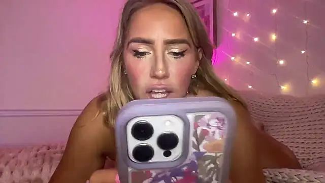 Fitnessbabe69 online show from 2, 12, 2025