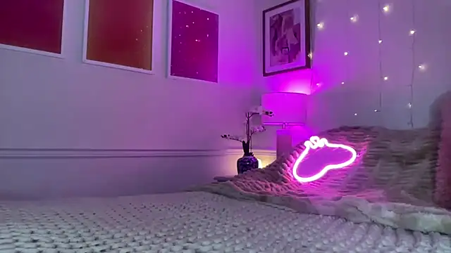 Fitnessbabe69 online show from 7, 2, 2026