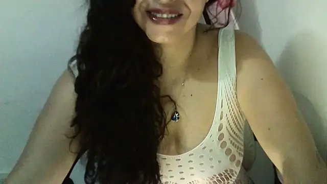 Snapshot of oso34hot chatting on 28, 11, 2025 oso34hot online show from 28, 11, 2025